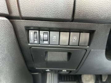 Isuzu D-Max III Extended Cab 1.9 Ddi 163KM 2024 Isuzu D-Max Salon PL 4x4 Wersja LSX Niski przebieg, zabudowa ,skrzynia aut, zdjęcie 19