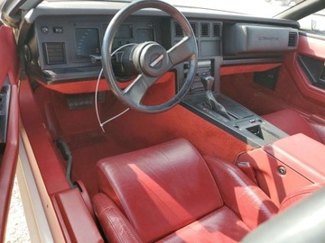 Chevrolet Corvette C4 1984 Chevrolet Corvette 1984 5.7l 5.7 Benzyna 205KM, zdjęcie 8