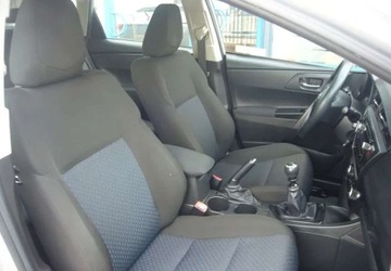 Toyota Auris II Touring Sports D-4D 90 90KM 2013 Toyota Auris Toyota Auris 1.4 D-4D Active 1.4 Diesel 90KM, zdjęcie 18