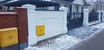 STYLOWE OGRODZENIA BETONOWE,NOWOCZESNE SŁUPY DWORKOWE,STYLOWE,PAŁACOWE