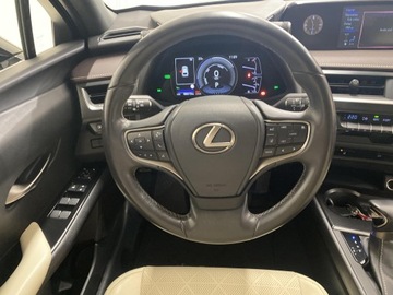 Lexus UX Crossover 250h 184KM 2019 Lexus UX 250h Prestige AWD Lexus UX 2.0 Prestige+P, zdjęcie 11