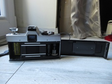 КАМЕРА MINOLTA SRT-100X SOLIGOR 200MM МАКРО ОБЪЕКТИВ UNIKAT В ОЧЕНЬ ХОРОШЕМ СОСТОЯНИИ