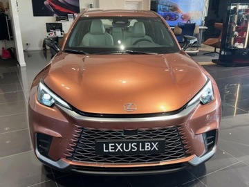 Lexus LBX 1.5 Hybrid 136KM 2025 Od ręki - Elegant 1.5 Hybrid 136KM | Aktywny tempomat!, zdjęcie 1