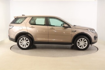 Land Rover Discovery Sport SUV 2.0 TD4 150KM 2016 Land Rover Discovery Sport TD4, 4X4, Automat, zdjęcie 5