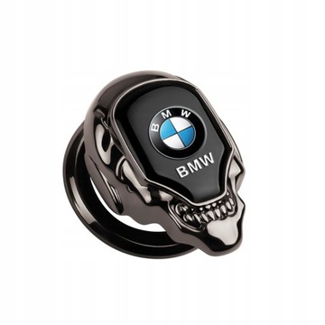 Наклейка старт-стоп в салоне автомобиля BMW с черепом
