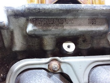 BMW 7 F01 F02 4.4 HLAVA MOTORU PRAVÁ N63B44A