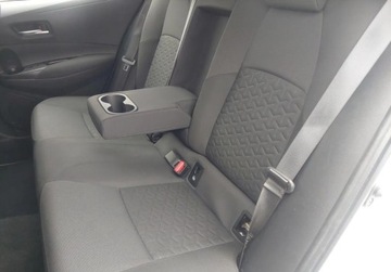Toyota Corolla XII Hatchback 1.8 Hybrid 122KM 2019 Toyota Corolla GwarancjaKamera Cofania, cyfrowe zegary, Bezwypadkowa, Salo, zdjęcie 15