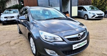 Opel Astra J Sports Tourer 1.4 Turbo ECOTEC 140KM 2011 Opel Astra BENZYNA nawigacja pol SKORA super okazja POLECAMY 1.4, zdjęcie 6