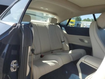 Mercedes Klasa E W213 2020 Mercedes-Benz Klasa E 2020, 3.0L, 4x4, od ubezpieczalni 3.0 Benzyna 362KM, zdjęcie 8