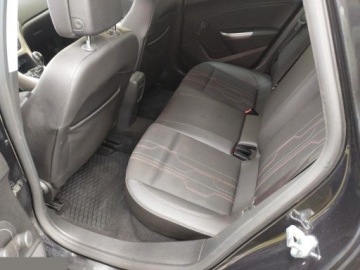 Opel Astra J Hatchback 5d 1.4 Turbo ECOTEC 140KM 2012 Opel Astra 1.4 Turbo 140KM 2012r Bogate wyposażenie, zdjęcie 12