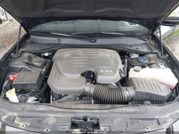 Chrysler 300C II 2022 Chrysler 300s 2022 3.6l 3.6 Benzyna 300KM, zdjęcie 8