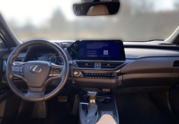 Lexus UX Crossover Facelifting 2.0 250h 184KM 2023 Lexus UX 250h GPF F Sport Design 2WD ASO VAT 23 Lexus Leszno 2.0, zdjęcie 3