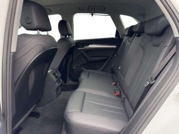 Audi Q5 II SUV Facelifting 2.0 40 TDI 204KM 2022 Audi Q5 S tronic Virtual Cockpit Navi LED Kamera Skora AC-trzystrefowa 2.0, zdjęcie 10