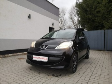 Peugeot 107 2008 Peugeot 107 1.0 16V 66KM Klimatyzacja Isofix