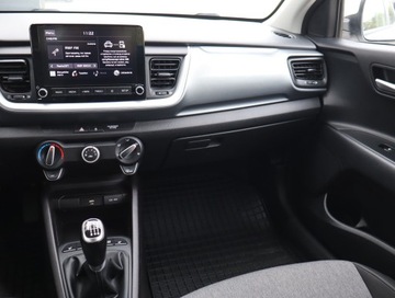 Kia Stonic I Crossover 1.0 T-GDI 120KM 2020 Kia Stonic 1.0 T-GDI MHEV, Salon Polska, zdjęcie 7