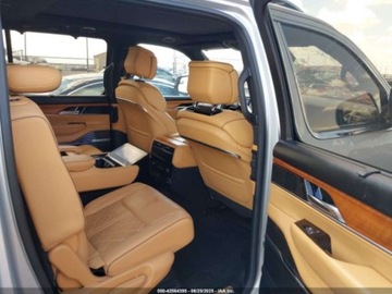 Jeep Wagoneer II 2022 Jeep Grand Wagoneer Series III 2022 6.4l 6.4 Benzyna 471KM, zdjęcie 12