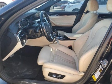 BMW Seria 5 G30-G31 2018 BMW Seria 5 BMW 530i Sedan, od ubezpieczalni 2.0 Benzyna 248KM, zdjęcie 8