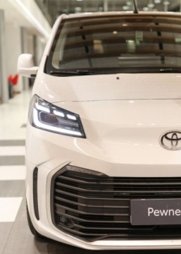 Toyota 2024 Toyota Proace Verso Verso 2.0 D4-D Long Business 2.0 Diesel 144KM, zdjęcie 11