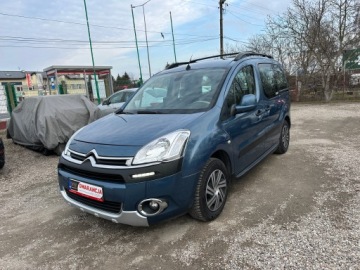 Citroen Berlingo II Van Long Facelifting 1.6 HDi 92KM 2015 Citroen Berlingo XTR/Pół automat/1.6 HDI 92KM/, zdjęcie 1