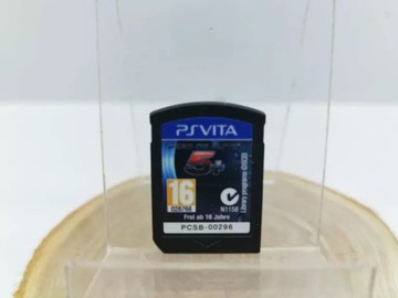 DEAD OR ALIVE 5 PLUS PS VITA
