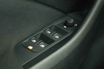 Skoda Kamiq Crossover Facelifting 1.0 TSI 115KM 2025 Skoda Kamiq 1.0 TSI, 1. Właściciel, Serwis ASO, zdjęcie 13