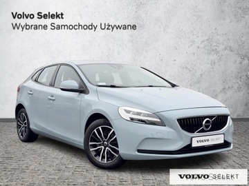 Volvo V40 II Hatchback Facelifting 1.5 T3 152KM 2019 Volvo V40 PL salon Momentum T3 152KM Aut Klima Hak, zdjęcie 2
