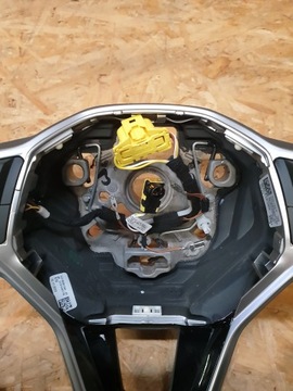 VW TIGUAN II 5NA МНОГОФУНКЦИОНАЛЬНАЯ НАКЛАДКА НА РУЛЬ 5H0419089