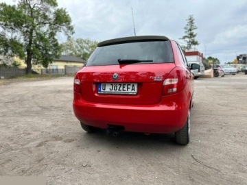 Skoda Fabia II Hatchback 1.2 i HTP 12V 70KM 2009 Skoda Fabia 1.2 12V Sport 70KM 2009r, zdjęcie 7