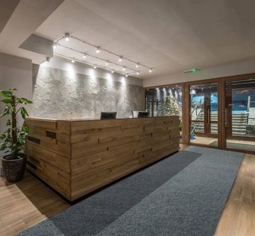 Внешнее внешнее измерение стеклоочистителя для внутренней двери 67