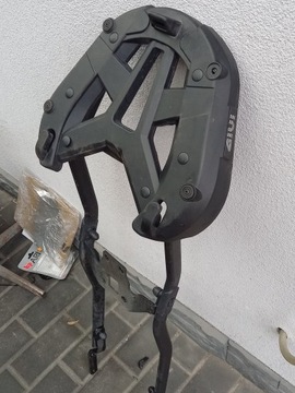Рама Kawasaki Z900, держатель кофра, GIVI