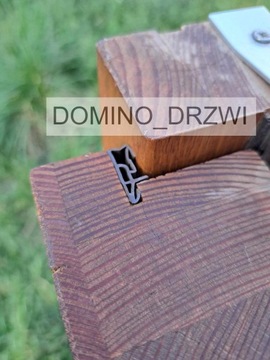 АКУСТИЧЕСКАЯ СТАБИЛЬНАЯ ПРОКЛАДКА ДЛЯ НАРУЖНЫХ ДВЕРЕЙ, КОРИЧНЕВЫЙ РУСТИЧЕСКИЙ