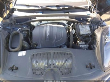 Porsche Macan 2021 Porsche Macan 2021 2.0 Benzyna 248KM, zdjęcie 8