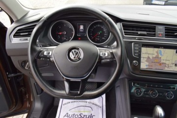 Volkswagen Tiguan II SUV 2.0 TDI 150KM 2016 Volkswagen Tiguan 2.0 TDI 150 PS, Brazowy-metalik, AUTOMAT, Model : 2017 ,, zdjęcie 26