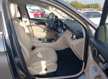 Mercedes GLC C253 2019 Mercedes-Benz GLC 2019, 2.0L, od ubezpieczalni, zdjęcie 6