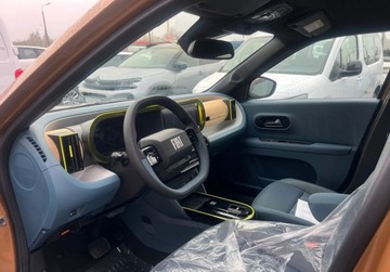 Fiat 2025 Fiat Grande Panda Nowy Fiat Grande Panda E La Prima 113 KM 44kWh 113KM, zdjęcie 6