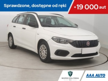 Fiat Tipo II Station Wagon 1.4 95KM 2017 Fiat Tipo 1.4 16V, Salon Polska, GAZ, Klima