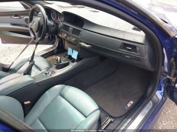 BMW Seria 3 E90-91-92-93 2010 BMW M3 2010 4.0l 4.0 Benzyna 414KM, zdjęcie 9