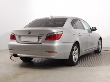 BMW Seria 5 E60 Touring 520 i 170KM 2009 BMW 5 520i, Skóra, Navi, Xenon, Bi-Xenon, Klima, zdjęcie 4