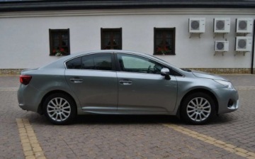 Toyota Avensis III Sedan Facelifting 2015 1.8 Valvematic 147KM 2015 Toyota Avensis GWARANCJA, LIFT, 2015r, 1.8 Benzyna, Niski przebieg, Dobre, zdjęcie 7