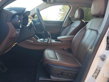 Alfa Romeo Giulia II Sedan 2.0 TBi 280KM 2018 Alfa Romeo Giulia 2018 ALFA ROMEO GIULIA Q4 2.0 Benzyna 280KM, zdjęcie 6