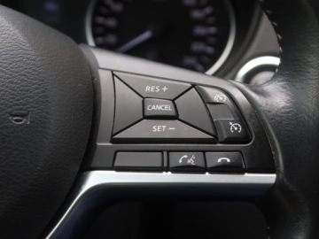 Nissan Qashqai II Crossover Facelifting 1.2 DiG-T 115KM 2018 Nissan Qashqai 1.2 DIG-T, Salon Polska, zdjęcie 17