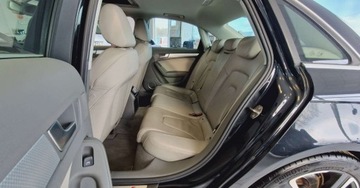 Audi A4 B8 2011 Audi A4 Limousine 2.0 TDI 140KM Multitronic Skorzana tapicerka 2.0 Diesel, zdjęcie 3