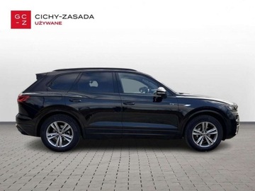Volkswagen Touareg III SUV 3.0 V6 SCR TDI 286KM 2023 Volkswagen Touareg 3.0 TDI 286KM R-Line DSG Kamera360 DCC Hak Matrix Salon, zdjęcie 5