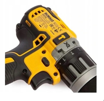 ОТВЕРТКА 18В 2х5,0Ач УДАРНАЯ DEWALT DCD796P2