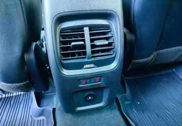 Ford Kuga III SUV Plug-In 2.5 Hybrid 190KM 2023 Ford Kuga Ford Kuga 2.5 FHEV AWD Titanium eCVT 2.5 Hybryda 190KM, zdjęcie 28