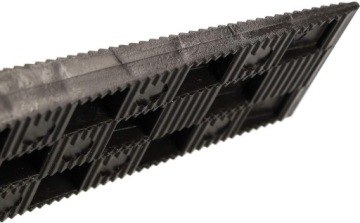 ПЛАСТИКОВЫЕ КРЕПЛИТЕЛЬНЫЕ КЛИНЬИ 94x44x14MM ЧЕРНЫЕ ДЛЯ ОКОН, ДВЕРЕЙ, НАБОР 500 ШТ.