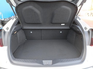 Toyota C-HR I Crossover Facelifting 2.0 Hybrid Dynamic Force 184KM 2023 Toyota C-HR 2.0 Hybrid Style 2.0 Hybrid 184KM Styl, zdjęcie 13