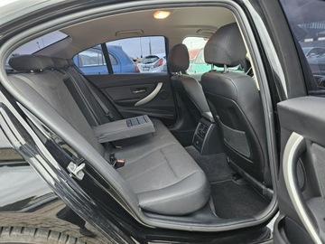 BMW Seria 3 F30-F31-F34 Limuzyna Facelifting 1.5 318i 136KM 2016 BMW 318 1,5 benzyna 136KM nawigacja m-pakiet, zdjęcie 6