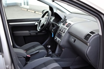 Volkswagen Touran I 2.0 TDI 140KM 2008 VW TOURAN 2.0 TDI 140 KM BMM Tempomat Alu Nowe Opony z Niemiec Kup na Raty, zdjęcie 4