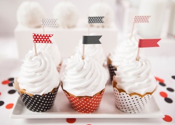 Papilotki na muffinki czerwone czarne mickey miki